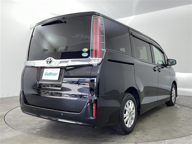 ノア Ｇ　ナビ　バックカメラ　ビルトインＥＴＣ　パワースライドドア　プリクラッシュセーフティ　レーンディパーチャーアラート　クルーズコントロール　アイドリングストップ　ドライブレコーダー　純正１５インチアルミ（3枚目）