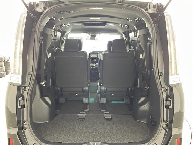 ノア Ｇ　ナビ　バックカメラ　ビルトインＥＴＣ　パワースライドドア　プリクラッシュセーフティ　レーンディパーチャーアラート　クルーズコントロール　アイドリングストップ　ドライブレコーダー　純正１５インチアルミ（20枚目）