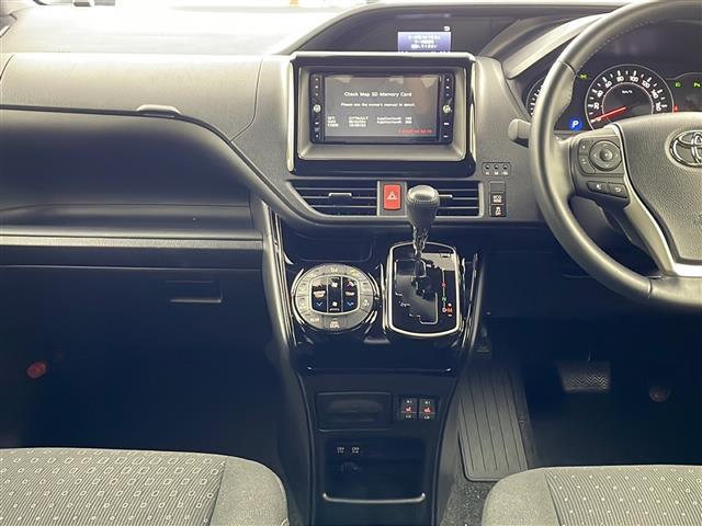 ノア Ｇ　ナビ　バックカメラ　ビルトインＥＴＣ　パワースライドドア　プリクラッシュセーフティ　レーンディパーチャーアラート　クルーズコントロール　アイドリングストップ　ドライブレコーダー　純正１５インチアルミ（24枚目）