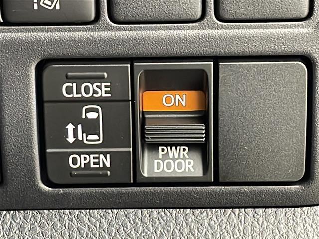 ノア Ｇ　ナビ　バックカメラ　ビルトインＥＴＣ　パワースライドドア　プリクラッシュセーフティ　レーンディパーチャーアラート　クルーズコントロール　アイドリングストップ　ドライブレコーダー　純正１５インチアルミ（30枚目）