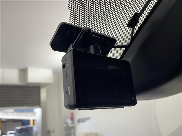 ノア Ｇ　ナビ　バックカメラ　ビルトインＥＴＣ　パワースライドドア　プリクラッシュセーフティ　レーンディパーチャーアラート　クルーズコントロール　アイドリングストップ　ドライブレコーダー　純正１５インチアルミ（33枚目）