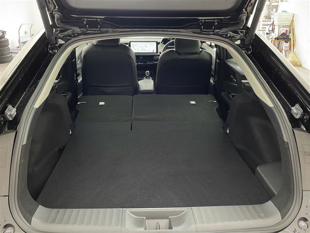 プリウス Z ナビ TV ETC パノラミックビューモニター デジタルインナーミラー プリクラッシュセーフティ レーンディパーチャーアラート ブラインドスポットモニター シートヒーター エアシート パワーシート(17枚目)