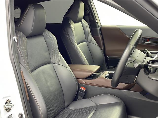 ハリアーハイブリッド Ｚ　レザーパッケージ　ワンオーナー車　純正ナビ　パノラミックビューモニター　トヨタセーフティセンス　パノラマルーフ　モデリスタエアロ　モデリスタアルミホイールタイヤ　ＪＢＬサウンド　純正デジタルインナーミラー　スペアキー（9枚目）