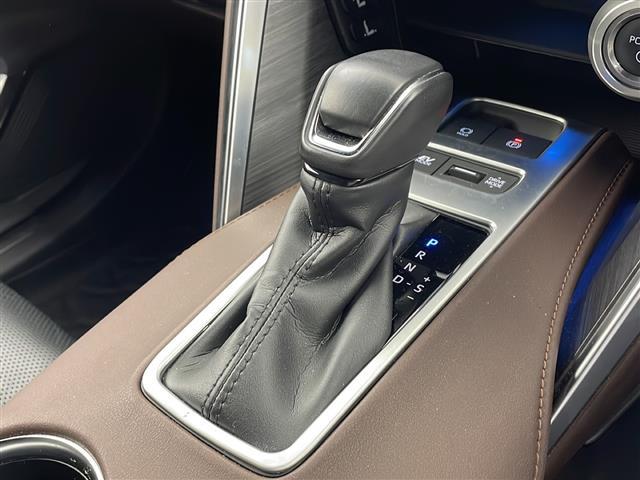 ハリアーハイブリッド Ｚ　レザーパッケージ　ワンオーナー車　純正ナビ　パノラミックビューモニター　トヨタセーフティセンス　パノラマルーフ　モデリスタエアロ　モデリスタアルミホイールタイヤ　ＪＢＬサウンド　純正デジタルインナーミラー　スペアキー（29枚目）