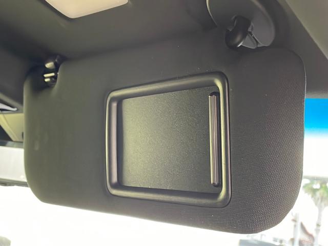 ハリアーハイブリッド Ｚ　レザーパッケージ　ワンオーナー車　純正ナビ　パノラミックビューモニター　トヨタセーフティセンス　パノラマルーフ　モデリスタエアロ　モデリスタアルミホイールタイヤ　ＪＢＬサウンド　純正デジタルインナーミラー　スペアキー（68枚目）