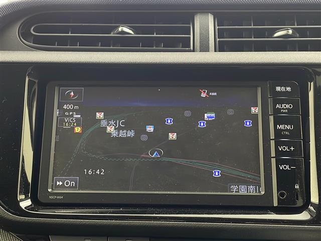 アクア Ｓ　純正７インチナビ　バックカメラ　横滑り防止装置　ステアリングスイッチ　純正フロアマット　防眩インナーミラー　ビルトインＥＴＣ　前後ドライブレコーダー　ドライブスタートコントロール　電動格納ミラー（25枚目）