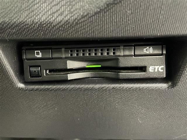 アクア Ｓ　純正７インチナビ　バックカメラ　横滑り防止装置　ステアリングスイッチ　純正フロアマット　防眩インナーミラー　ビルトインＥＴＣ　前後ドライブレコーダー　ドライブスタートコントロール　電動格納ミラー（33枚目）