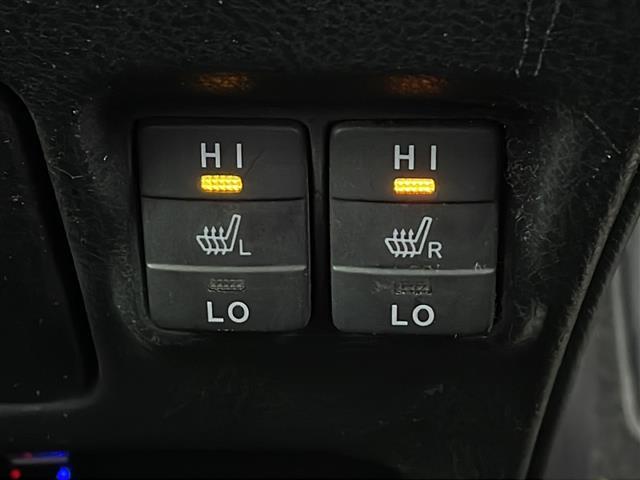 エスクァイア Gi ・純正9インチSDナビ&フルセグ&BT&DV・バックカメラ・両側パワースライドドア・ビルトインETC・社外前方ドライブレコーダー・合皮シート・前席シートヒーター・革巻きステアリング・オートハイビーム(27枚目)