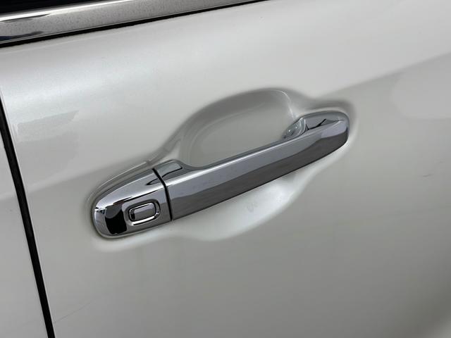 エスクァイア Gi ・純正9インチSDナビ&フルセグ&BT&DV・バックカメラ・両側パワースライドドア・ビルトインETC・社外前方ドライブレコーダー・合皮シート・前席シートヒーター・革巻きステアリング・オートハイビーム(49枚目)