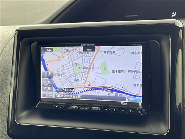 ヴォクシー ハイブリッドV ・寒冷地仕様・社外ナビ・社外フリップダウンモニター・フルセグ・両側パワースライドドア・社外前ドライブレコーダー・置くだけ充電・バックカメラ・LEDライト・ETC・DVD・社外エアロ・クルコン・フォグ(23枚目)