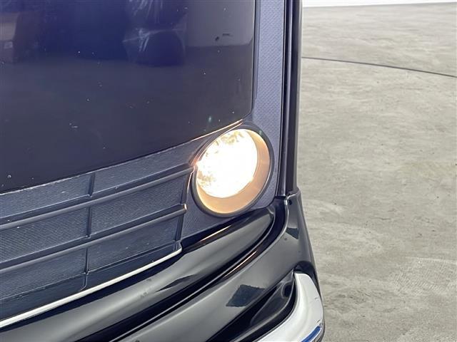 ヴォクシー ハイブリッドV ・寒冷地仕様・社外ナビ・社外フリップダウンモニター・フルセグ・両側パワースライドドア・社外前ドライブレコーダー・置くだけ充電・バックカメラ・LEDライト・ETC・DVD・社外エアロ・クルコン・フォグ(40枚目)