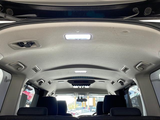 ヴォクシー ハイブリッドV ・寒冷地仕様・社外ナビ・社外フリップダウンモニター・フルセグ・両側パワースライドドア・社外前ドライブレコーダー・置くだけ充電・バックカメラ・LEDライト・ETC・DVD・社外エアロ・クルコン・フォグ(62枚目)