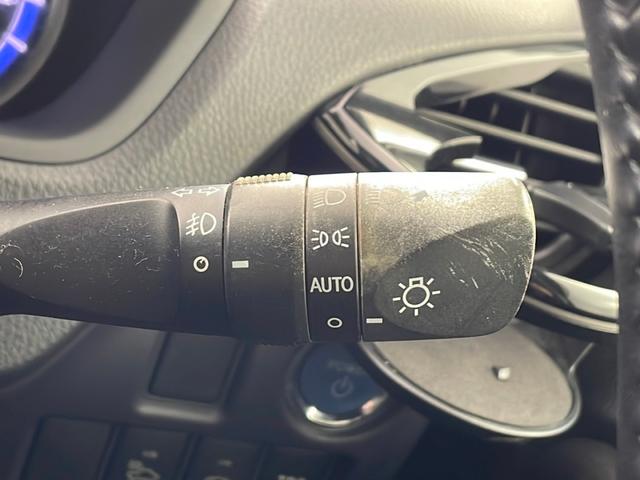 ヴォクシー ハイブリッドV ・寒冷地仕様・社外ナビ・社外フリップダウンモニター・フルセグ・両側パワースライドドア・社外前ドライブレコーダー・置くだけ充電・バックカメラ・LEDライト・ETC・DVD・社外エアロ・クルコン・フォグ(64枚目)