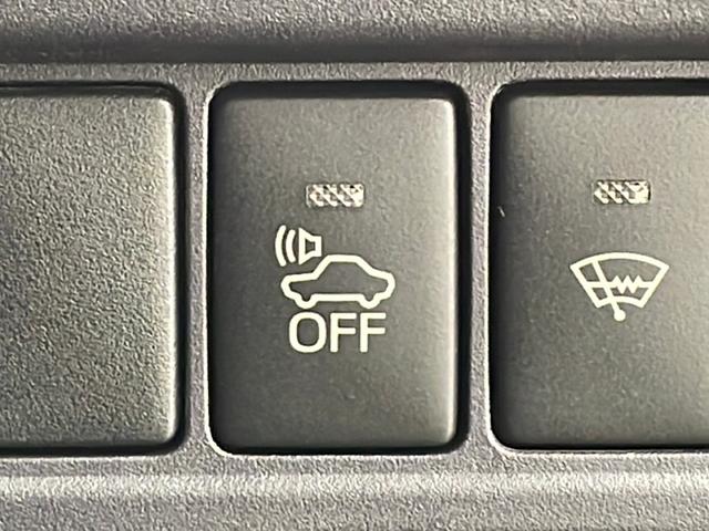 ヴォクシー ハイブリッドV ・寒冷地仕様・社外ナビ・社外フリップダウンモニター・フルセグ・両側パワースライドドア・社外前ドライブレコーダー・置くだけ充電・バックカメラ・LEDライト・ETC・DVD・社外エアロ・クルコン・フォグ(70枚目)