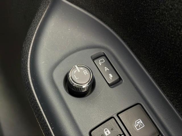 ヴォクシー ハイブリッドV ・寒冷地仕様・社外ナビ・社外フリップダウンモニター・フルセグ・両側パワースライドドア・社外前ドライブレコーダー・置くだけ充電・バックカメラ・LEDライト・ETC・DVD・社外エアロ・クルコン・フォグ(74枚目)