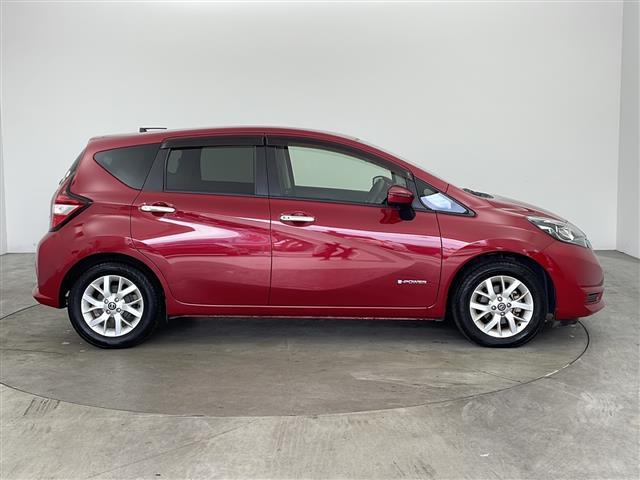 ノート e-パワー X 純正ナビ&TV&CD&SD&BT 全方位カメラ エマージェンシーブレーキ デジタルインナーミラー 前後ドライブレコーダー ETC スマートキー LEDライト 純正アルミホイール(6枚目)