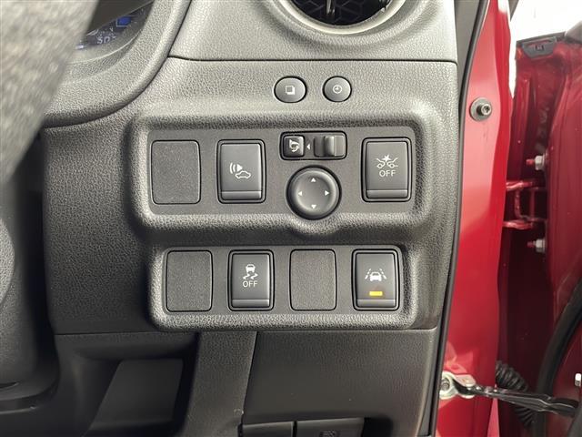 ノート e-パワー X 純正ナビ&TV&CD&SD&BT 全方位カメラ エマージェンシーブレーキ デジタルインナーミラー 前後ドライブレコーダー ETC スマートキー LEDライト 純正アルミホイール(27枚目)