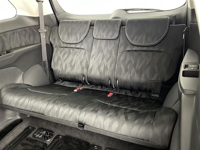 オデッセイハイブリッド ハイブリッドアブソルート・ＥＸホンダセンシング　純正インターナビ　純正フリップダウン　全方位カメラ　両側電動スライド　ＢＳＭ　衝突軽減　レーダークルーズコントロール　ハーフレザー　レーンキープ　社外１９インチＡＷ　ＬＥＤライト　ＥＴＣ　ＴＶ　ＢＴ（17枚目）