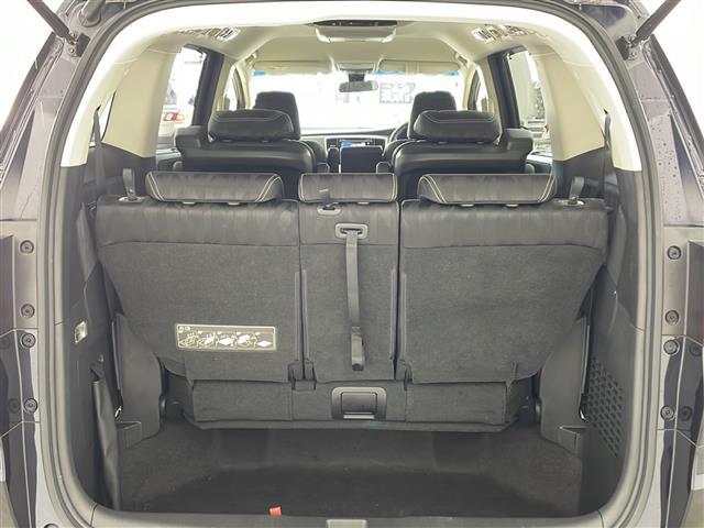 オデッセイハイブリッド ハイブリッドアブソルート・ＥＸホンダセンシング　純正インターナビ　純正フリップダウン　全方位カメラ　両側電動スライド　ＢＳＭ　衝突軽減　レーダークルーズコントロール　ハーフレザー　レーンキープ　社外１９インチＡＷ　ＬＥＤライト　ＥＴＣ　ＴＶ　ＢＴ（18枚目）