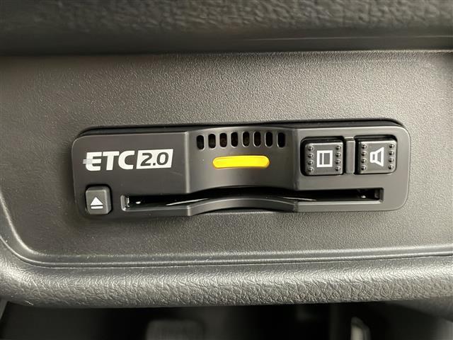 オデッセイハイブリッド ハイブリッドアブソルート・ＥＸホンダセンシング　純正インターナビ　純正フリップダウン　全方位カメラ　両側電動スライド　ＢＳＭ　衝突軽減　レーダークルーズコントロール　ハーフレザー　レーンキープ　社外１９インチＡＷ　ＬＥＤライト　ＥＴＣ　ＴＶ　ＢＴ（33枚目）