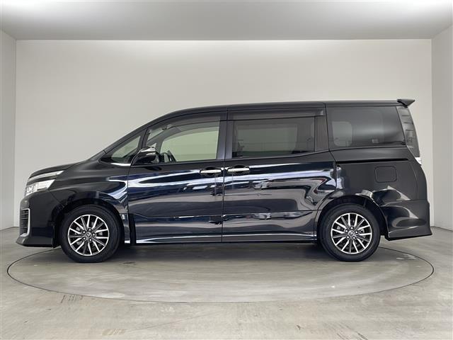 ヴォクシー ＺＳ　煌　純正ナビ　バックカメラ　両側パワースライドドア　純正ドラレコ　ＬＥＤヘッドライト　純正１６インチＡＷ　ビルトインＥＴＣ　フルセグＴＶ　ＢＴ　プッシュスタート　フォグランプ　オートライト　スマートキー（6枚目）