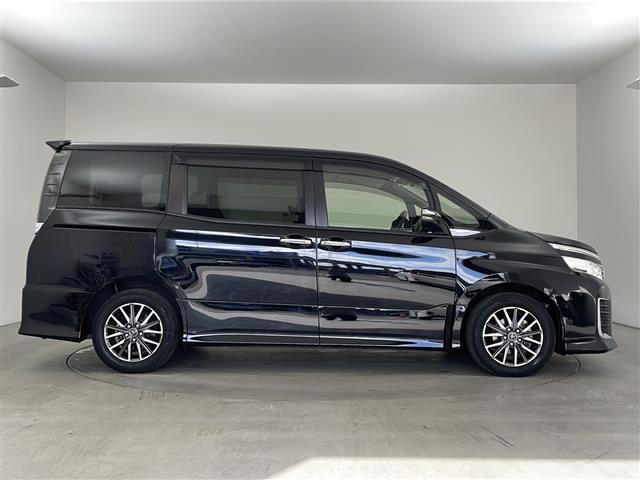 ヴォクシー ＺＳ　煌　純正ナビ　バックカメラ　両側パワースライドドア　純正ドラレコ　ＬＥＤヘッドライト　純正１６インチＡＷ　ビルトインＥＴＣ　フルセグＴＶ　ＢＴ　プッシュスタート　フォグランプ　オートライト　スマートキー（7枚目）