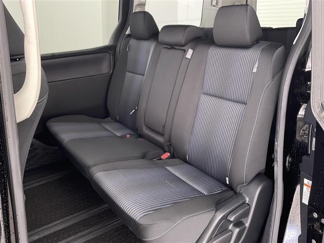 ヴォクシー ＺＳ　煌　純正ナビ　バックカメラ　両側パワースライドドア　純正ドラレコ　ＬＥＤヘッドライト　純正１６インチＡＷ　ビルトインＥＴＣ　フルセグＴＶ　ＢＴ　プッシュスタート　フォグランプ　オートライト　スマートキー（16枚目）