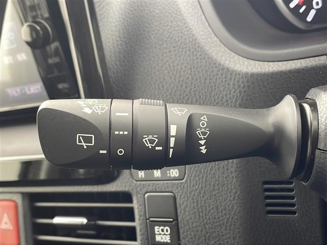 ヴォクシー ＺＳ　煌　純正ナビ　バックカメラ　両側パワースライドドア　純正ドラレコ　ＬＥＤヘッドライト　純正１６インチＡＷ　ビルトインＥＴＣ　フルセグＴＶ　ＢＴ　プッシュスタート　フォグランプ　オートライト　スマートキー（31枚目）