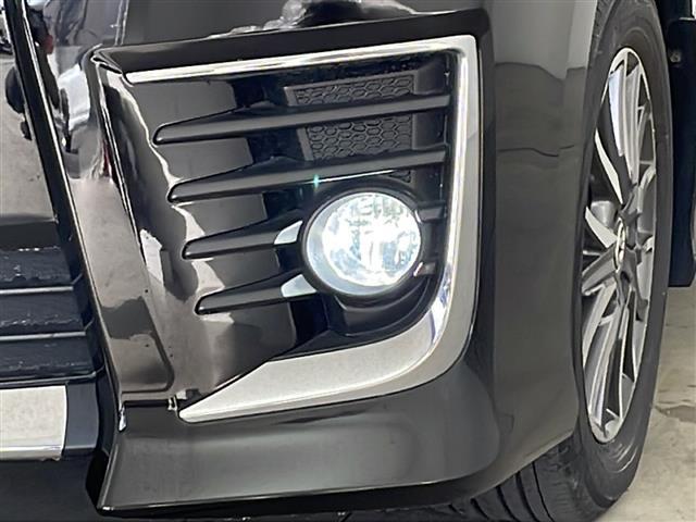 ヴォクシー ＺＳ　煌　純正ナビ　バックカメラ　両側パワースライドドア　純正ドラレコ　ＬＥＤヘッドライト　純正１６インチＡＷ　ビルトインＥＴＣ　フルセグＴＶ　ＢＴ　プッシュスタート　フォグランプ　オートライト　スマートキー（40枚目）