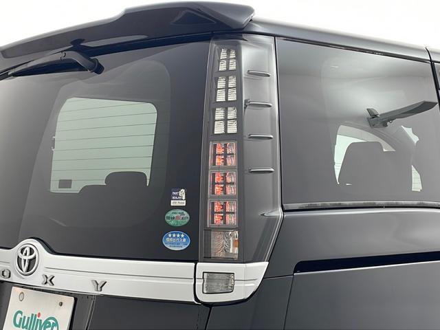 ヴォクシー ＺＳ　煌　純正ナビ　バックカメラ　両側パワースライドドア　純正ドラレコ　ＬＥＤヘッドライト　純正１６インチＡＷ　ビルトインＥＴＣ　フルセグＴＶ　ＢＴ　プッシュスタート　フォグランプ　オートライト　スマートキー（47枚目）