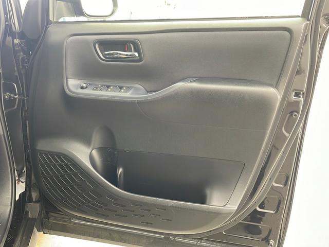 ヴォクシー ＺＳ　煌　純正ナビ　バックカメラ　両側パワースライドドア　純正ドラレコ　ＬＥＤヘッドライト　純正１６インチＡＷ　ビルトインＥＴＣ　フルセグＴＶ　ＢＴ　プッシュスタート　フォグランプ　オートライト　スマートキー（74枚目）