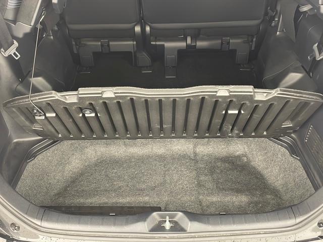 ヴォクシー ＺＳ　煌　純正ナビ　バックカメラ　両側パワースライドドア　純正ドラレコ　ＬＥＤヘッドライト　純正１６インチＡＷ　ビルトインＥＴＣ　フルセグＴＶ　ＢＴ　プッシュスタート　フォグランプ　オートライト　スマートキー（79枚目）