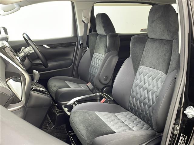 アルファード ２．５Ｓ　純正９型ナビ　フリップダウンモニター　バックカメラ　衝突軽減　レーダークルーズ　レーンキープ　クリアランスソナー　パワースライドドア　フルセグＴＶ　ＥＴＣ　ＬＥＤライト　スマートキー　プッシュスタート（14枚目）