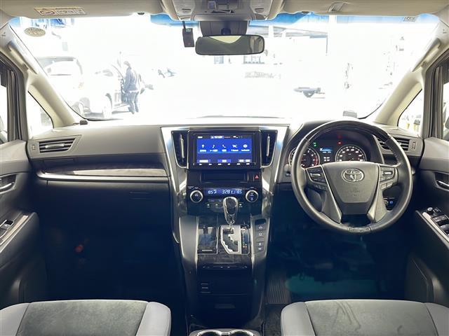 アルファード ２．５Ｓ　純正９型ナビ　フリップダウンモニター　バックカメラ　衝突軽減　レーダークルーズ　レーンキープ　クリアランスソナー　パワースライドドア　フルセグＴＶ　ＥＴＣ　ＬＥＤライト　スマートキー　プッシュスタート（42枚目）