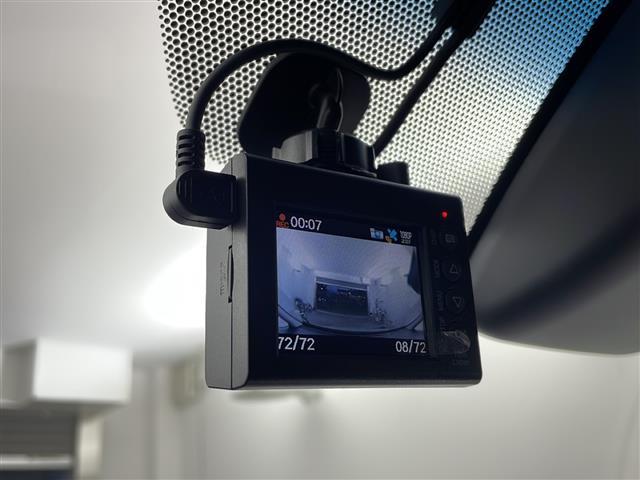 アルファード ２．５Ｓ　純正９型ナビ　フリップダウン　サンルーフ　ＺＥＵＳエアロ　ＺＥＵＳマフラー　バックカメラ　ローダウン　衝突軽減　レーダークルーズ　レーンキープ　両側電動スライド　ＰＣＳ　２０インチＡＷ　ドラレコＥＴＣ（26枚目）