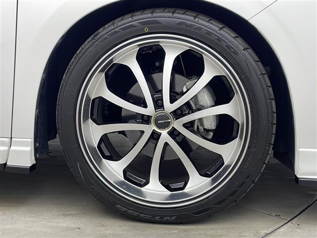 アルファード ２．５Ｓ　純正９型ナビ　フリップダウン　サンルーフ　ＺＥＵＳエアロ　ＺＥＵＳマフラー　バックカメラ　ローダウン　衝突軽減　レーダークルーズ　レーンキープ　両側電動スライド　ＰＣＳ　２０インチＡＷ　ドラレコＥＴＣ（41枚目）