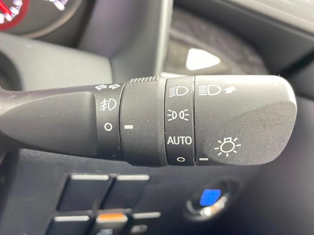 アルファード ２．５Ｓ　純正９型ナビ　フリップダウン　サンルーフ　ＺＥＵＳエアロ　ＺＥＵＳマフラー　バックカメラ　ローダウン　衝突軽減　レーダークルーズ　レーンキープ　両側電動スライド　ＰＣＳ　２０インチＡＷ　ドラレコＥＴＣ（63枚目）