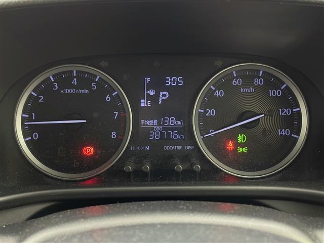 【スピードメーター】メーターがシンプルで見やすく運転しやすいですね！