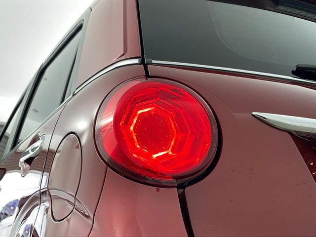 安心の全車保証付き！（※部分保証、国産車は納車後３ヶ月、輸入車は納車後１ヶ月の保証期間となります）。その他長期保証（有償）もご用意しております！※長期保証を付帯できる車両には条件がございます。