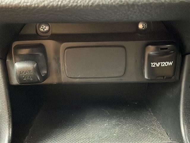 エクシーガクロスオーバー７ ２．５ｉアイサイト　社外メモリナビ　ＢＴ　ＣＤ　ＤＶＤ　ＵＳＢ　ｉＰｏｄ　フルセグテレビ　ビルトインＥＴＣ　ＳＤサーバー　クルーズコントロール追従あり　アイドリングストップ　横滑り防止装置　プリクラッシュ　社外ドラレコ（35枚目）