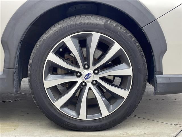 エクシーガクロスオーバー７ ２．５ｉアイサイト　社外メモリナビ　ＢＴ　ＣＤ　ＤＶＤ　ＵＳＢ　ｉＰｏｄ　フルセグテレビ　ビルトインＥＴＣ　ＳＤサーバー　クルーズコントロール追従あり　アイドリングストップ　横滑り防止装置　プリクラッシュ　社外ドラレコ（41枚目）