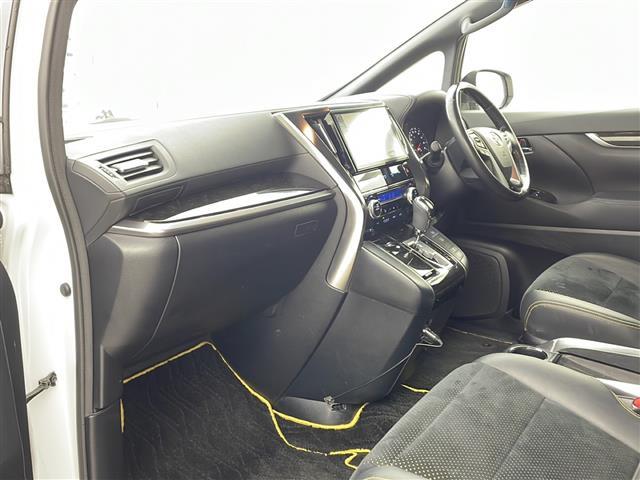 ガリバーグループでは新鮮在庫が毎日約５００台入荷！ワクワクするクルマ選びをご提案します！