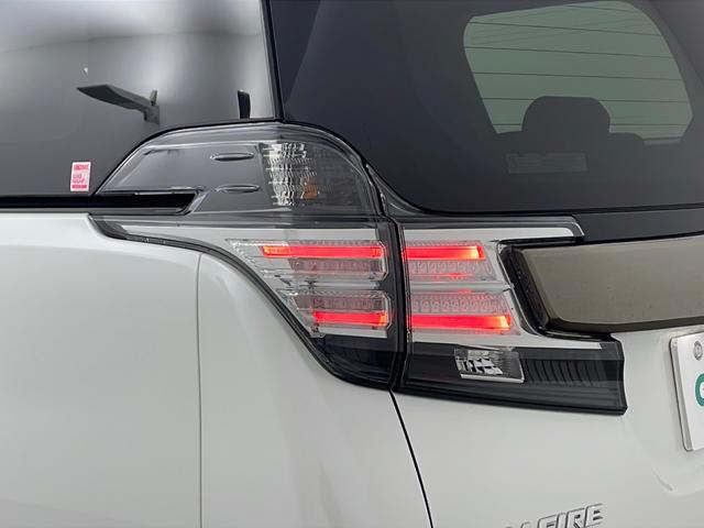 安心の全車保証付き！（※部分保証、国産車は納車後３ヶ月、輸入車は納車後１ヶ月の保証期間となります）。その他長期保証（有償）もご用意しております！※長期保証を付帯できる車両には条件がございます。