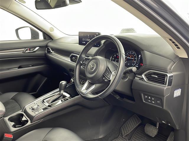 ガラスコーティング、ナビゲーション、ＥＴＣなど、その他のパーツの取り付けお見積もりのご相談も承っております！！クルマのこと何でもお任せください！