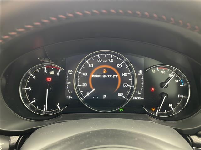 【スピードメーター】メーターがシンプルで見やすく運転しやすいですね！