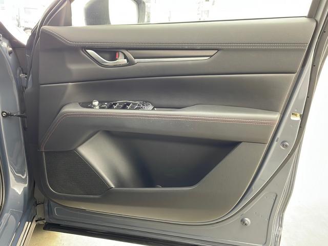 気になる車はすぐにお問い合わせください！画面右側の００６６から始まる無料ダイヤルからお問い合わせ下さい！専門スタッフがお車のご質問にお答えいたします！