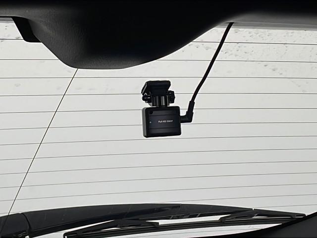 ハリアー Z 純正12.3型ディスプレイオーディオ・全方位カメラ・ETC2.0・全方位ドラレコ・JBL・調光パノラマルーフ・パワーバックドア・LEDオートライト・パワーシート・デジタルインナーミラー・純正アルミ(70枚目)