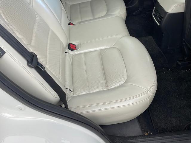 CX-5 XD Lパッケージ 純正ナビ・ETC・全方位カメラ・クルコン・BSM・ステアリングヒーター・全席シートヒーター・革シート・前席パワーシート・パワーバックドア・アダクティブLEDヘッドライト・HUD・フリップダウンモニター(57枚目)