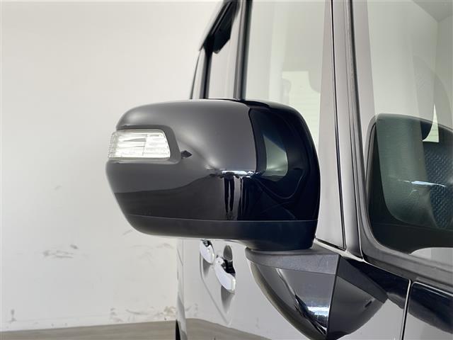 Ｎ－ＢＯＸカスタム Ｇ・ターボパッケージ　社外７インチナビ　バックカメラ　クルーズコントロール　横滑り防止装置　両側パワースライドドア　ステアリングスイッチ　パドルシフト　フロアマット　ＨＩＤオートライト　純正１５インチアルミホイールタイヤ（40枚目）