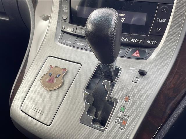 ヴェルファイア 2.4Z BT・フルセグTV・バックカメラ・前方ドライブレコーダー・左右独立エアコン・MTモード付AT・ビルトインETCウインカーミラー・プッシュスタート・後席エアコン・キセノンヘッドライト・フォグランプ(25枚目)